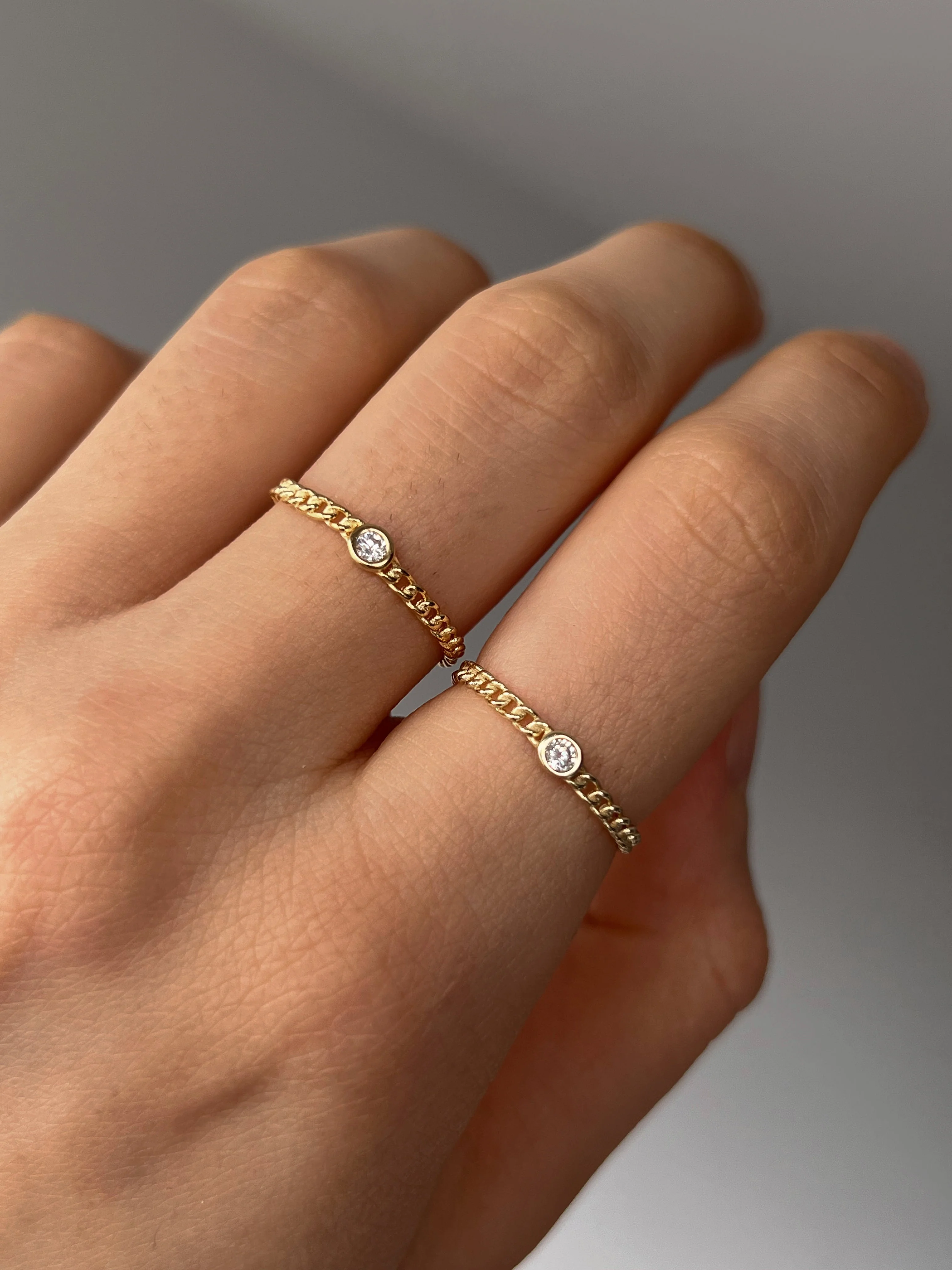 Dainty Chain Ring - Image 4