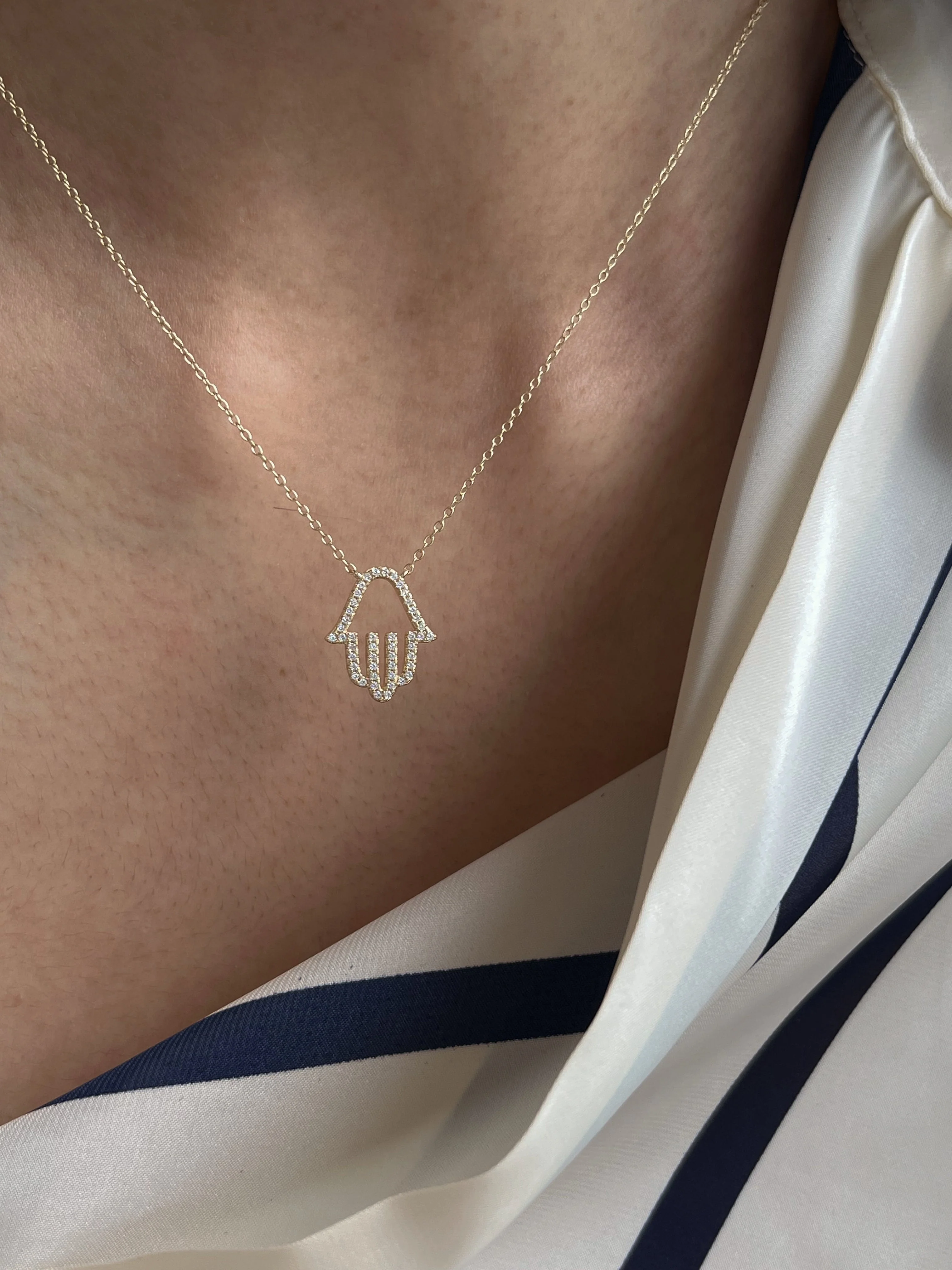 Hamza Hand Necklace - Image 2